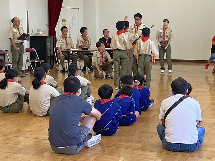 ボーイスカウト第24団入隊・上進式の様子01