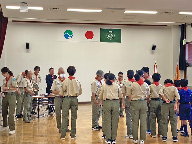 ボーイスカウト第24団入隊・上進式の様子08